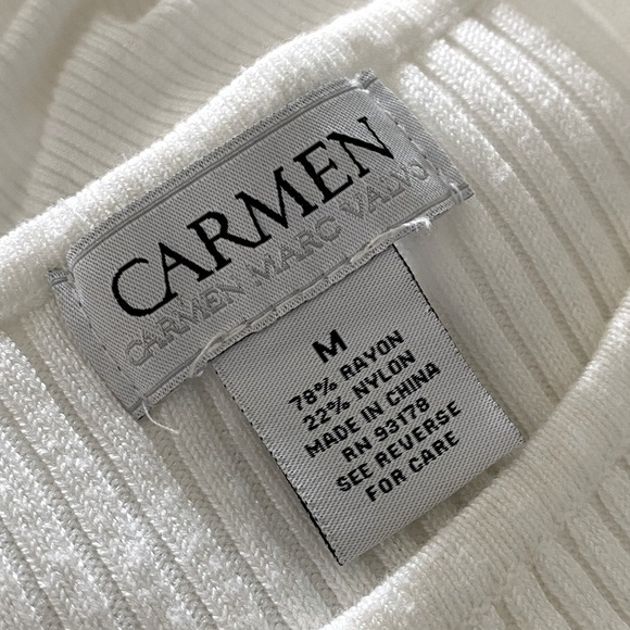 Carmen Marc Valvo Peek-a-boo Keyhole Knit Blouse White Size M - Picture 3 of 5